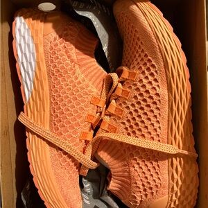 NOBULL Men Peach/orange Knit Runners